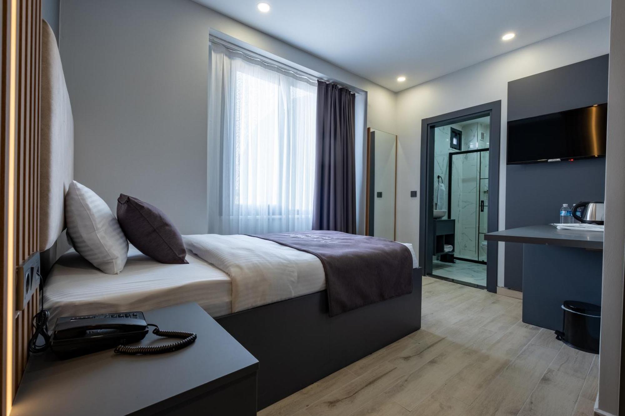 Fly Point Airport Hotel Arnavutkoy Экстерьер фото