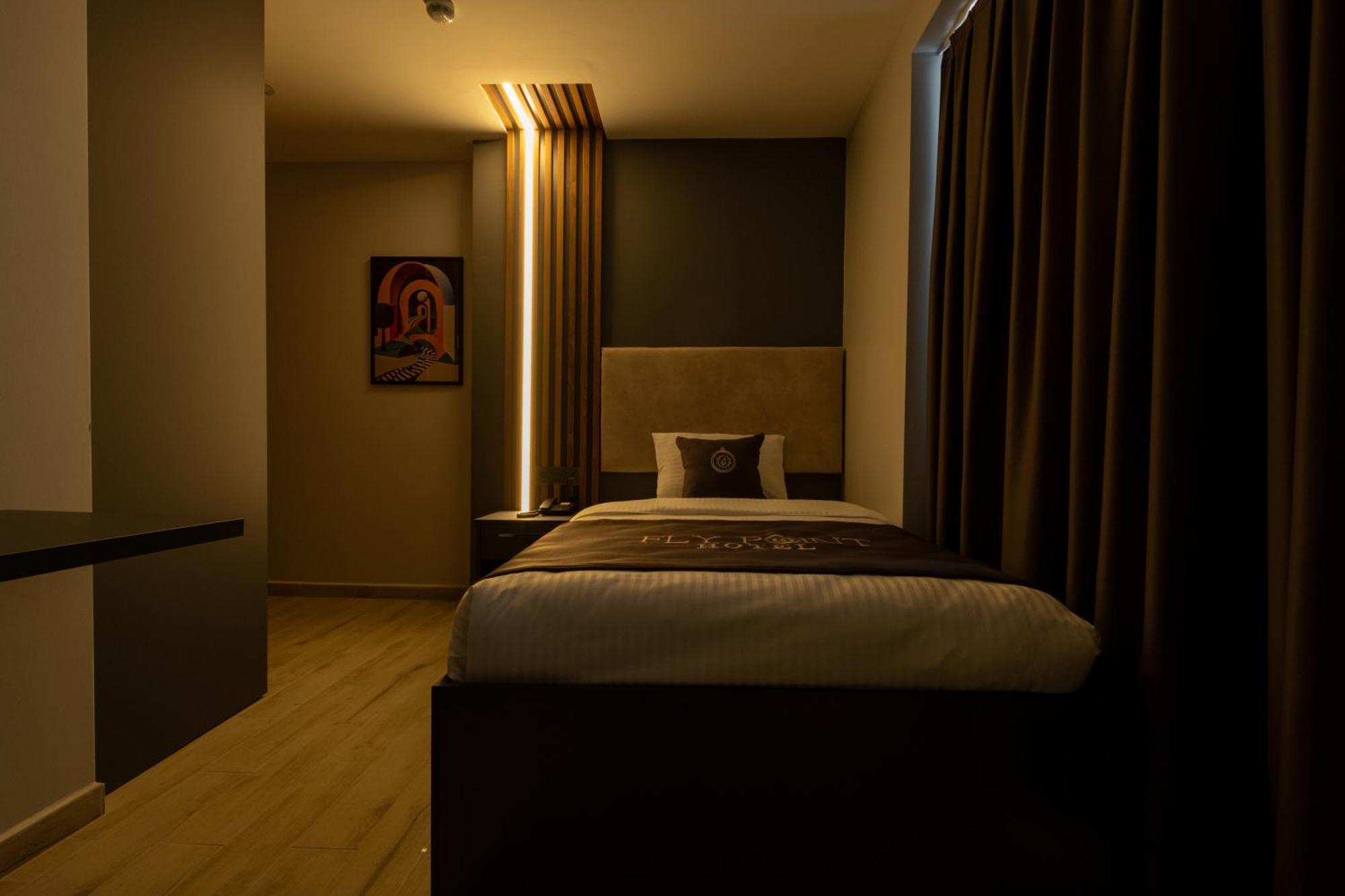 Fly Point Airport Hotel Arnavutkoy Экстерьер фото